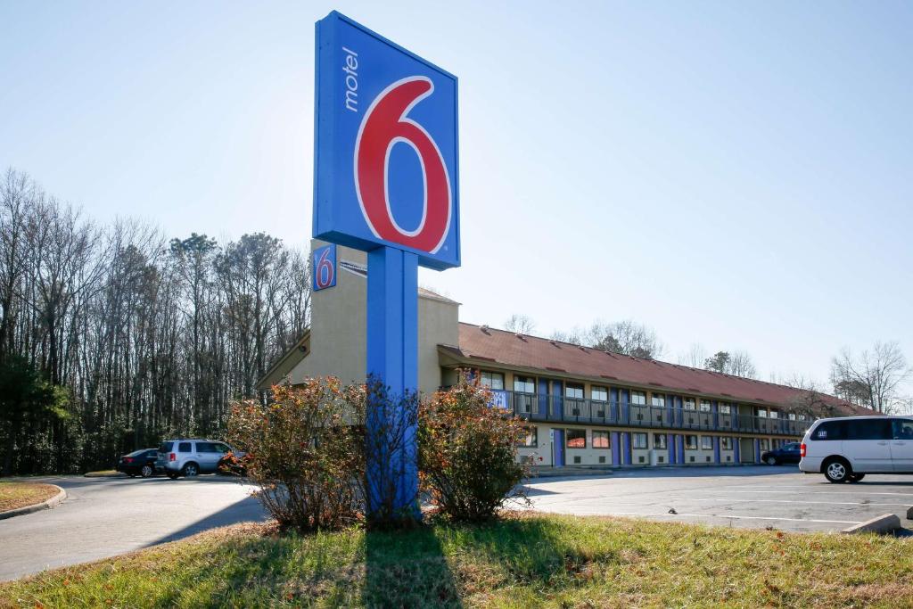 Motel 6-Richmond, VA – Midlothian Turnpike